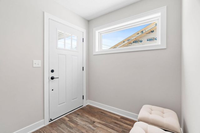 2654 Delaware Avenue, North Saint Paul, MN 55109