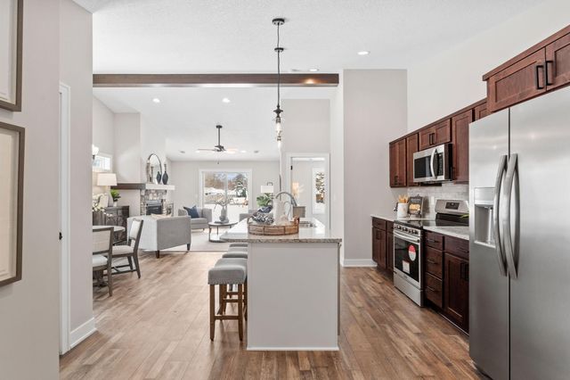 2654 Delaware Avenue, North Saint Paul, MN 55109