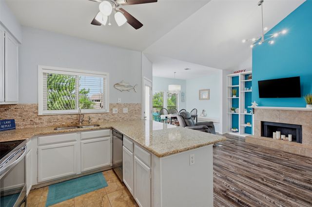110 Summer Place Circle, Pottsboro, TX 75076