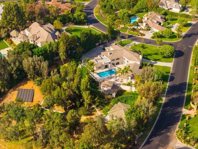 5860 Calle Camposeco, Rancho Santa Fe, CA 92067