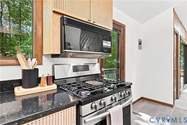 11931 Durrington Dr, North Chesterfield, VA 23236