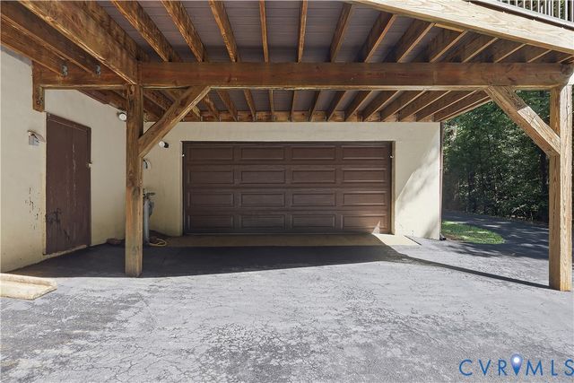 11931 Durrington Dr, North Chesterfield, VA 23236