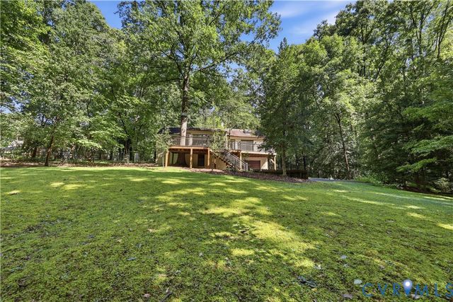 11931 Durrington Dr, North Chesterfield, VA 23236
