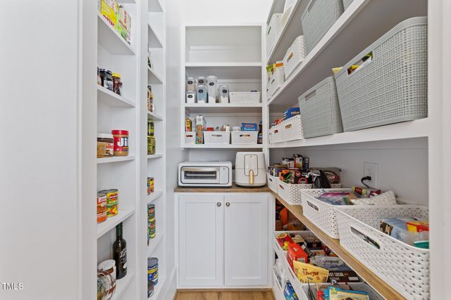 1208 Hunting Ridge Road, Raleigh, NC 27615