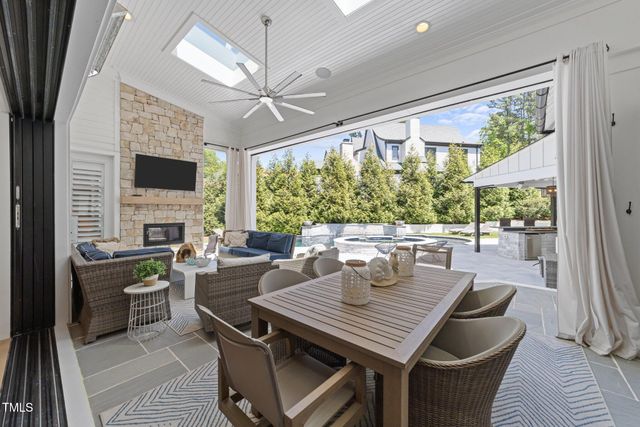 1208 Hunting Ridge Road, Raleigh, NC 27615