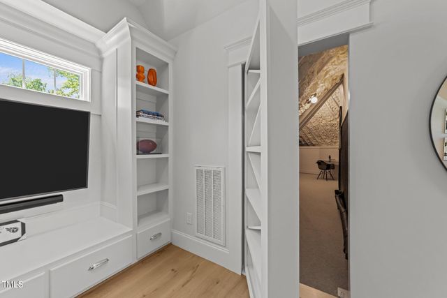 1208 Hunting Ridge Road, Raleigh, NC 27615