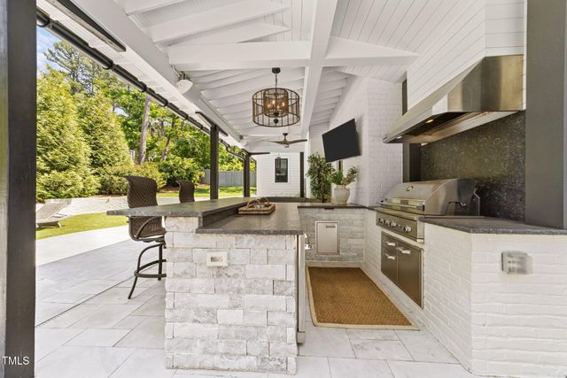 1208 Hunting Ridge Road, Raleigh, NC 27615