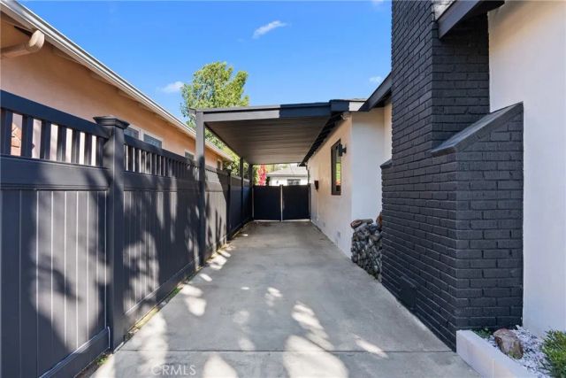 5810 Ranchito Avenue, Los Angeles, CA 91401
