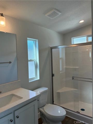 2767 W 1st 28, Santa Ana, CA 92703