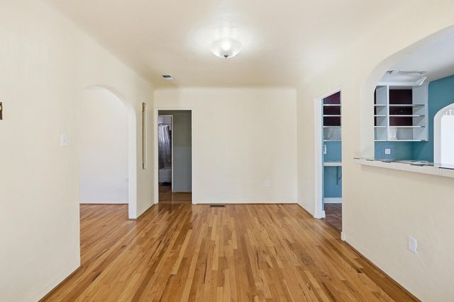 408 Amherst Drive SE, Albuquerque, NM 87106