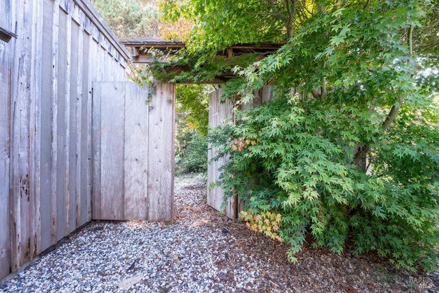 9001 N Highway 1, Mendocino, CA 95460