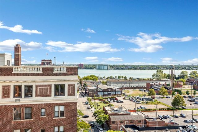 2900 E Jefferson Avenue c6a, Detroit, MI 48207