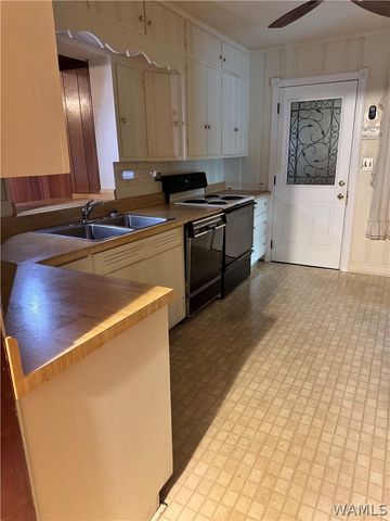 2713 6TH, Tuscaloosa, AL 35401