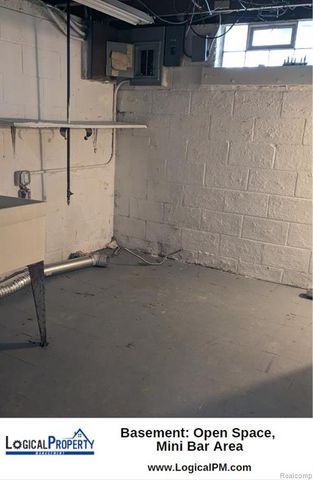 14700 Veronica Avenue, Eastpointe, MI 48021