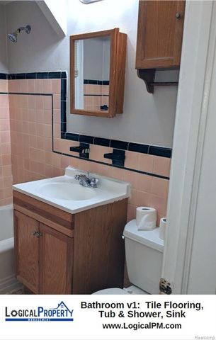 14700 Veronica Avenue, Eastpointe, MI 48021