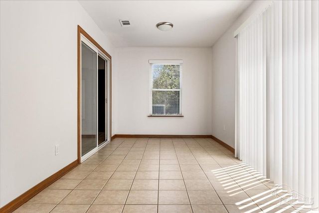 3009 Bob White Dr, Mary Esther, FL 32569
