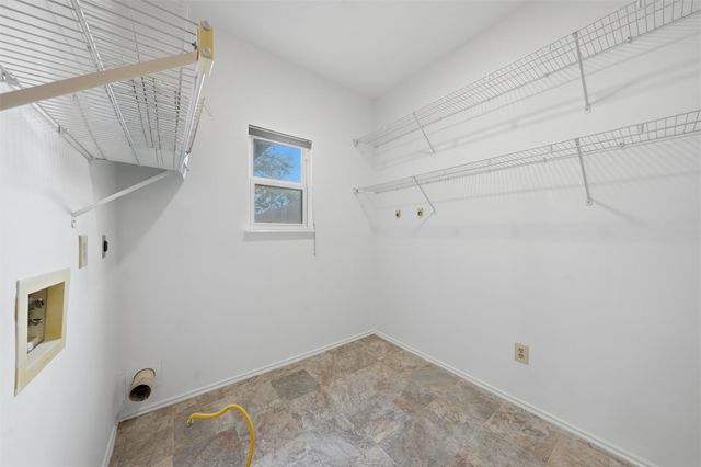 12207 Meadows Crest Drive, Stafford, TX 77477