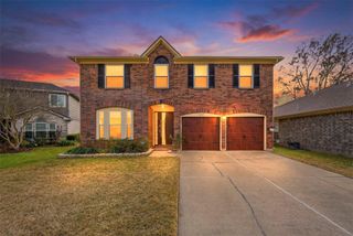 12207 Meadows Crest Drive, Stafford, TX 77477