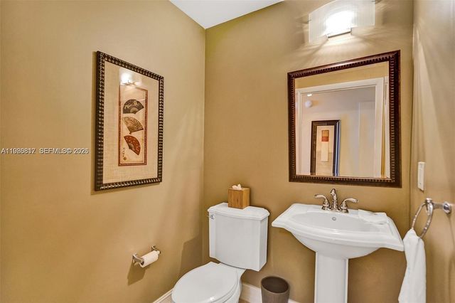 3340 NE 190th St 1409, Aventura, FL 33180