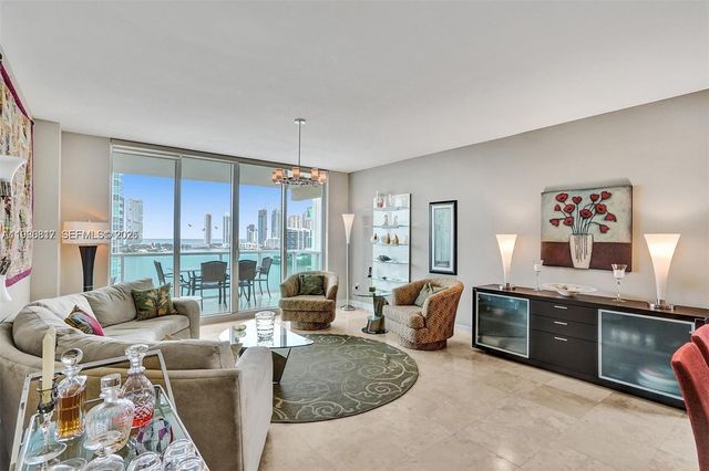 3340 NE 190th St 1409, Aventura, FL 33180