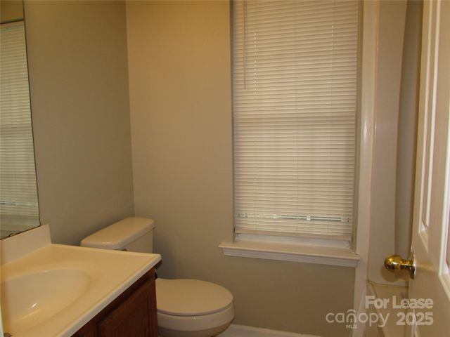 3523 Tracy Glenn Court, Charlotte, NC 28269