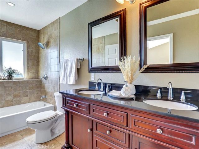 21095 Skylark Drive, Lake Forest, CA 92630