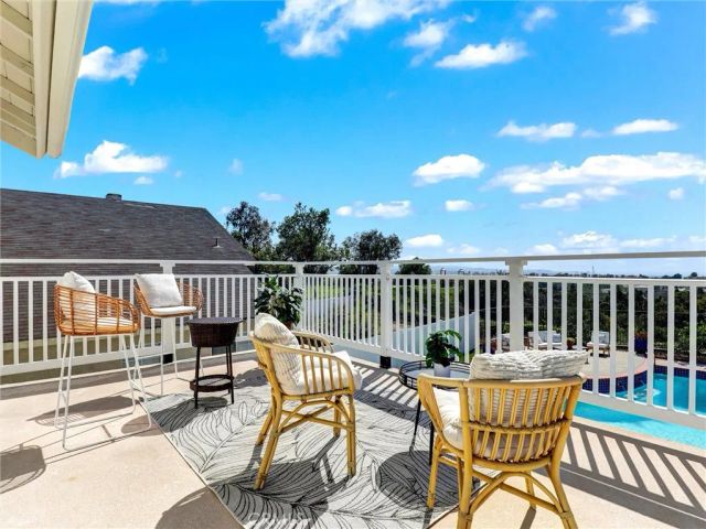 21095 Skylark Drive, Lake Forest, CA 92630