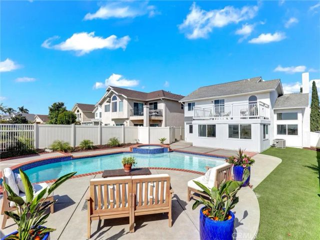 21095 Skylark Drive, Lake Forest, CA 92630
