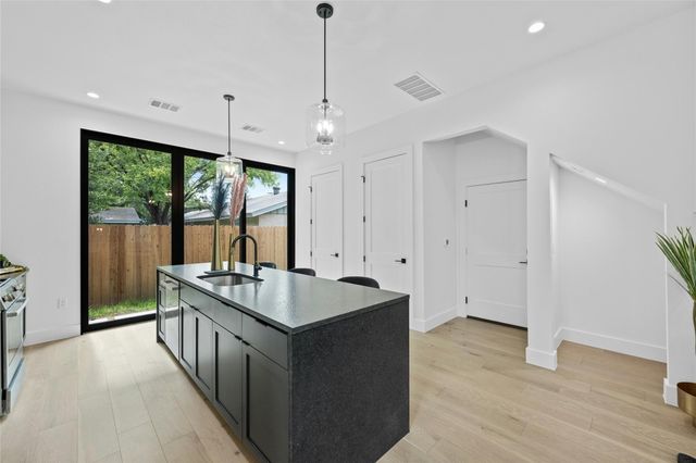 2008 Gathright CV B, Austin, TX 78704