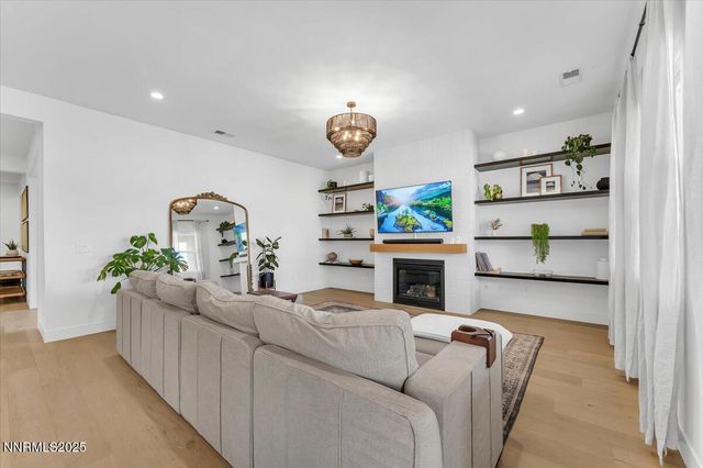 2182 Butte Creek Drive, Sparks, NV 89436