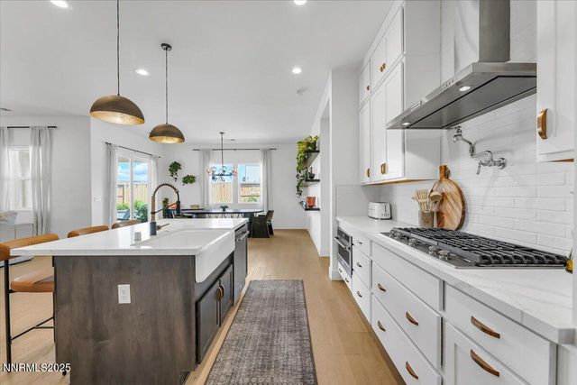 2182 Butte Creek Drive, Sparks, NV 89436