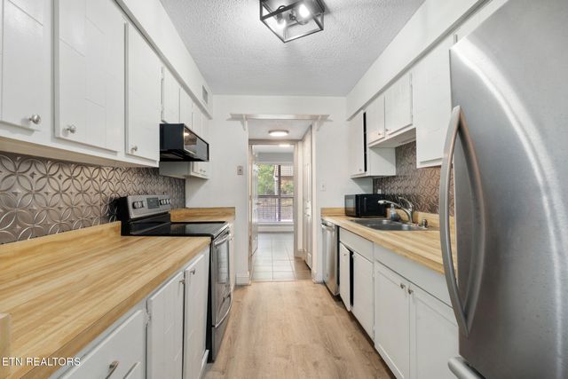8534 Madrid Court C78, Knoxville, TN 37923