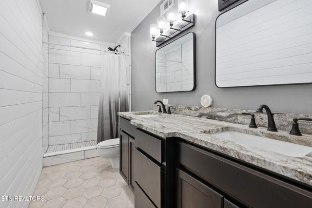 8534 Madrid Court C78, Knoxville, TN 37923