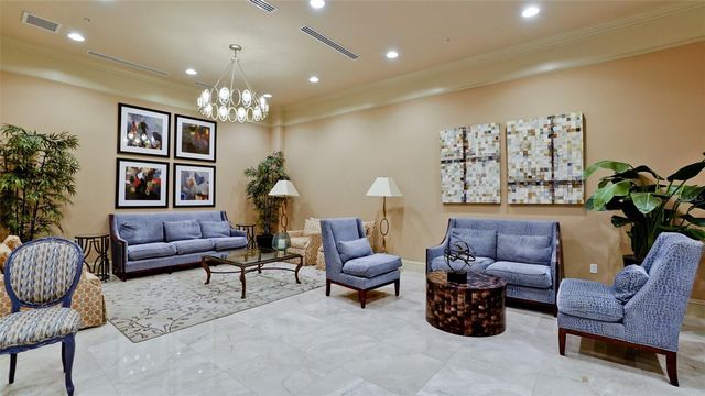 800 N TAMIAMI TRAIL 1502, Sarasota, FL 34236