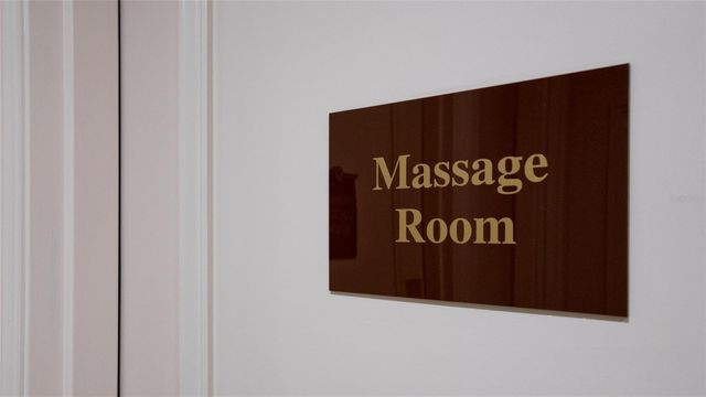 800 N TAMIAMI TRAIL 1502, Sarasota, FL 34236