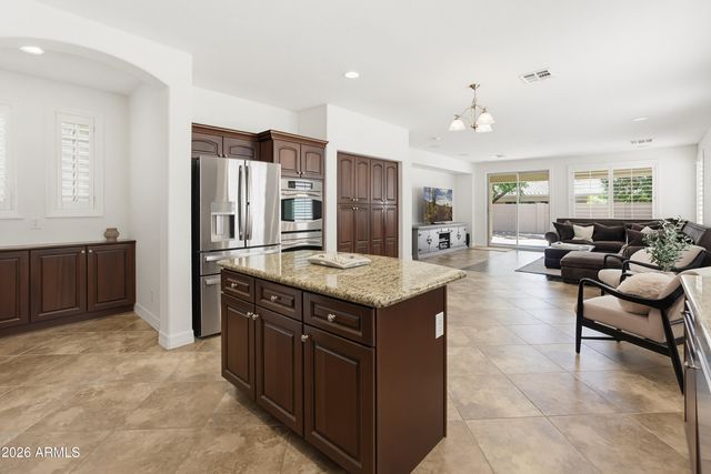 6607 W CORDIA Lane, Phoenix, AZ 85083