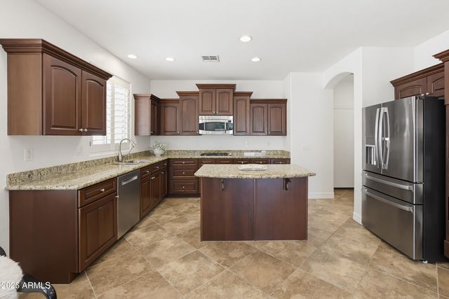 6607 W CORDIA Lane, Phoenix, AZ 85083
