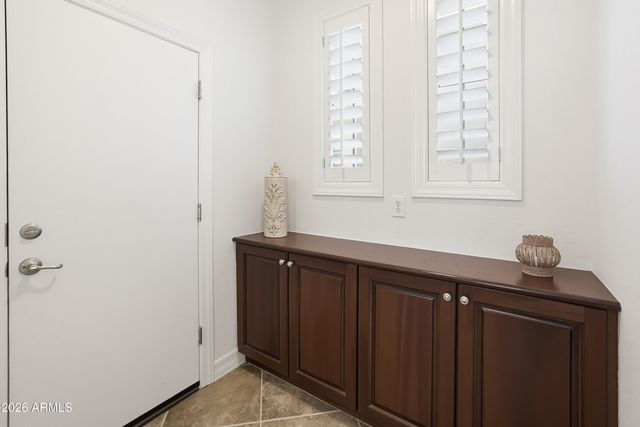 6607 W CORDIA Lane, Phoenix, AZ 85083