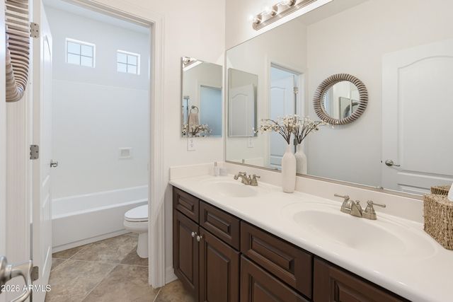 6607 W CORDIA Lane, Phoenix, AZ 85083