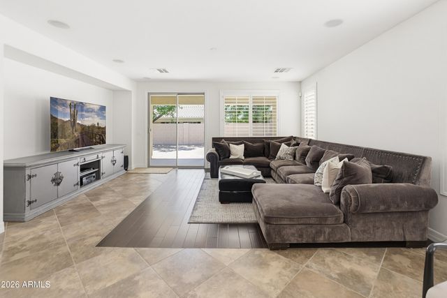 6607 W CORDIA Lane, Phoenix, AZ 85083