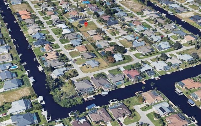 324 SE 30th ST, Cape Coral, FL 33904