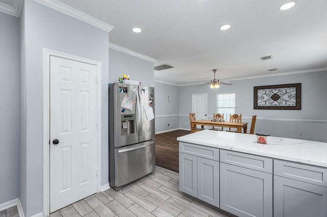 18339 Steele Point Drive, Crosby, TX 77532