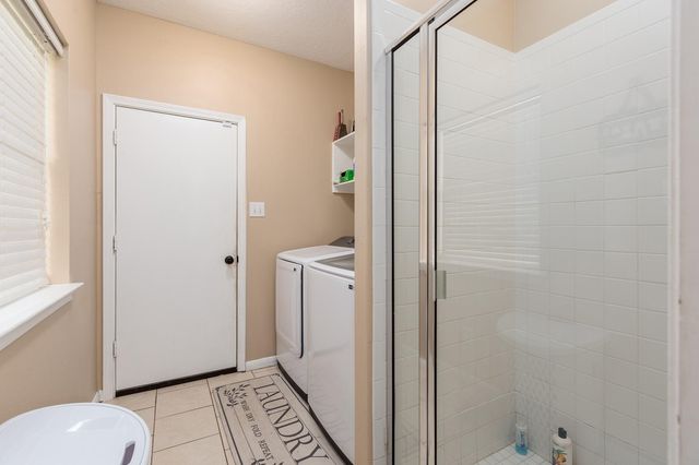 18339 Steele Point Drive, Crosby, TX 77532