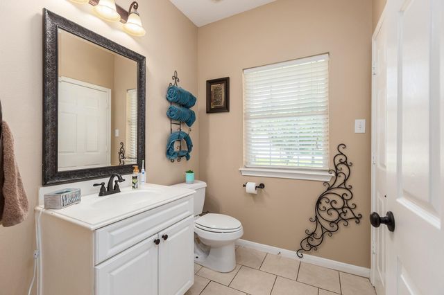 18339 Steele Point Drive, Crosby, TX 77532