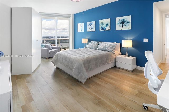 16001 Collins Ave 3005, Sunny Isles Beach, FL 33160