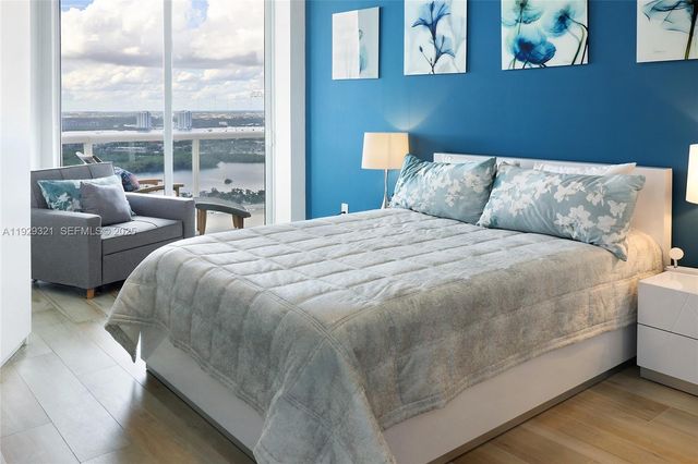 16001 Collins Ave 3005, Sunny Isles Beach, FL 33160