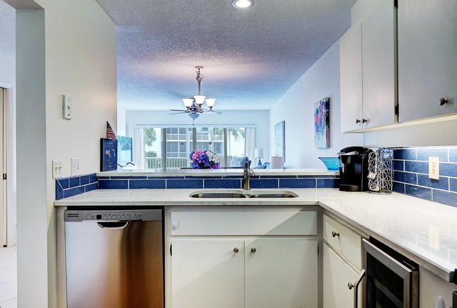 1550 NE Ocean Boulevard B101, Stuart, FL 34996