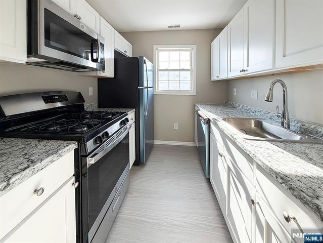 48-50 Holland Street, Newark, NJ 07103