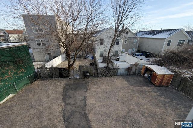 48-50 Holland Street, Newark, NJ 07103