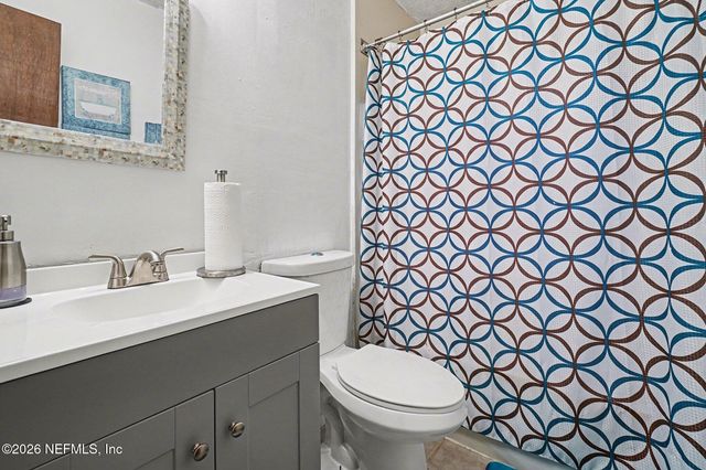 841 CHALMET Lane, Jacksonville, FL 32218